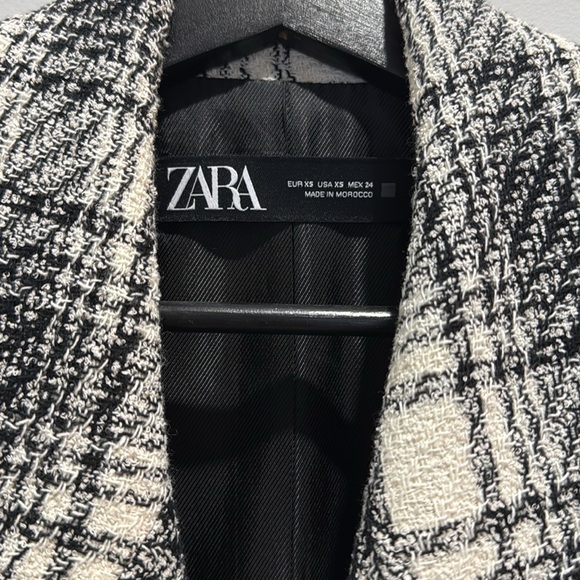 Spring Tweed Blazer - Zara - Picture 5 of 9